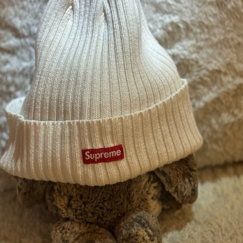 Supreme Off-white Ribbed Cotton Beanie (Red Rectangle/White Embroidery Logo)-OS